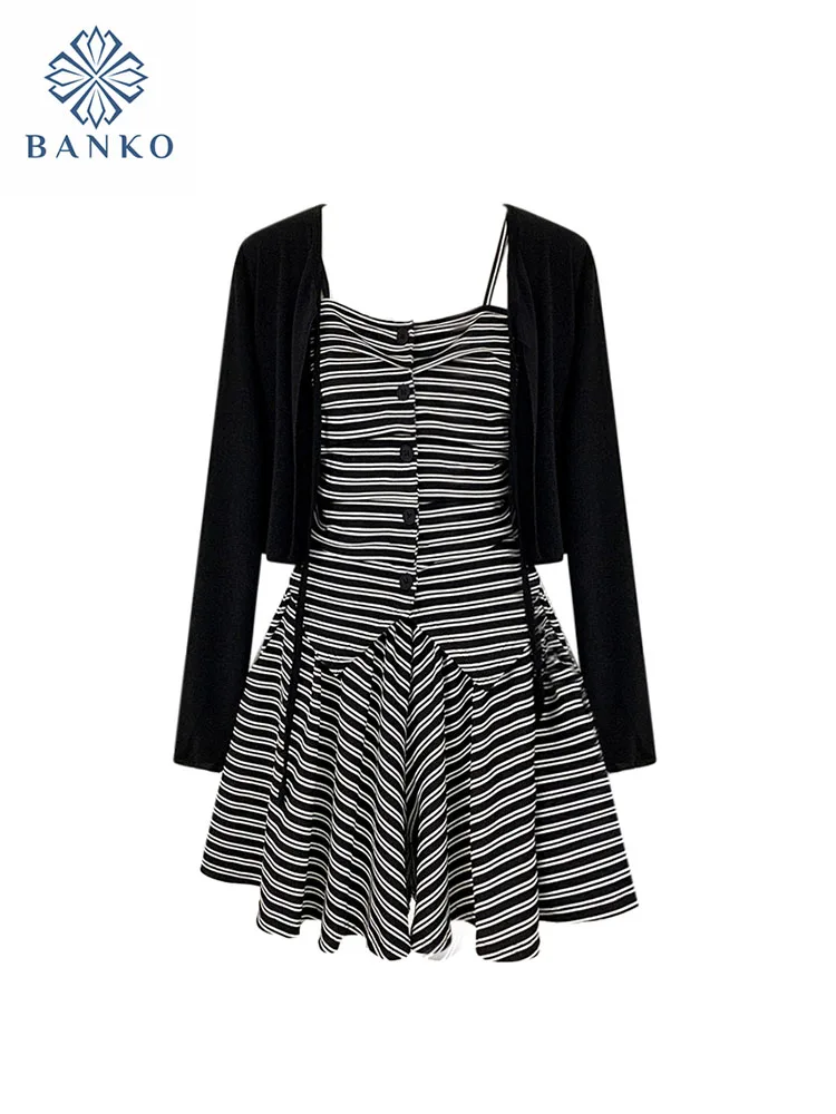 Formal Occasion Outfits 3 Piece Skirt Set Striped Vest + Retro High Waist A-Line Skirt Coquette + Knitted Cardigan Spring Summer
Formal Occasion Outfits 3 Piece Skirt Set Striped Vest + Retro High Waist A-Line Skirt Coquette + Knitted Cardigan Spring Summer