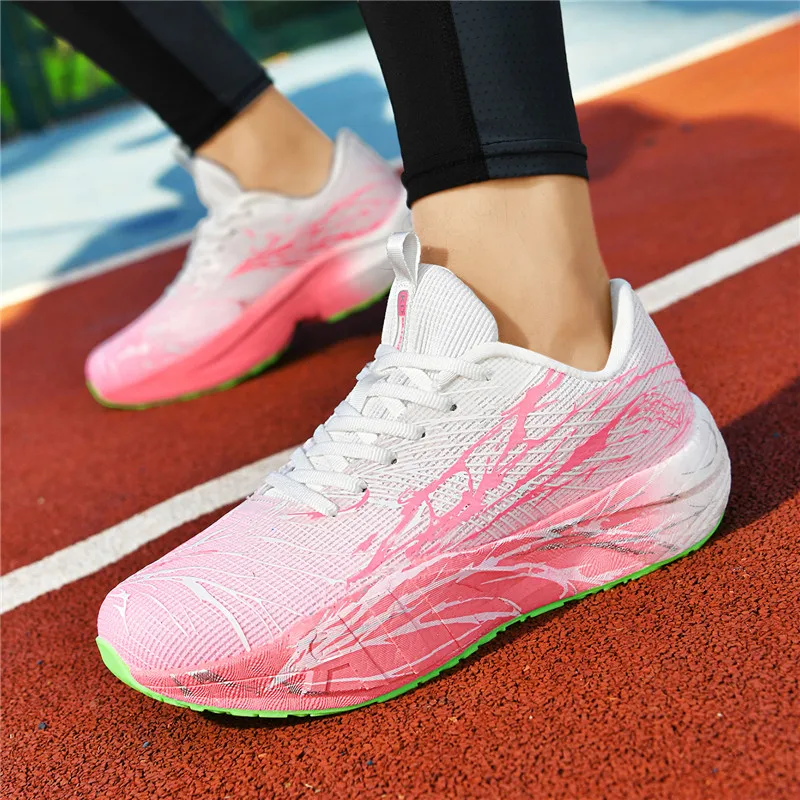 Мужская спортивная обувь, легкие гоночные кроссовки из карбоновой пластины, зимняя амортизация, противоскользящие, износостойкие, дышащие.
Мужская спортивная обувь, легкие гоночные кроссовки из карбоновой пластины, зимняя амортизация, противоскользящие, износостойкие, дышащие.