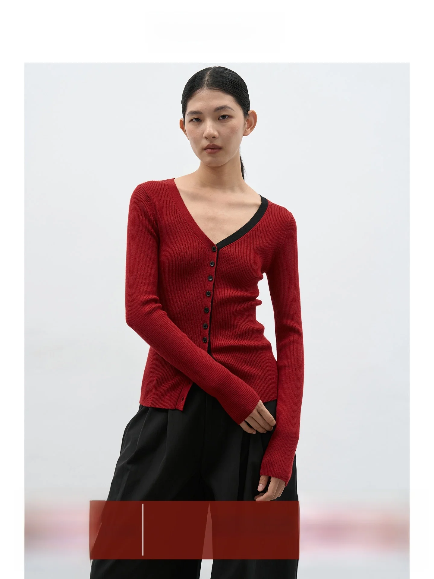 Женский вязаный кардиган EIGHTHMONTH с V-образным вырезом, длинный рукав, приталенный крой, зимний, новый, на одной пуговице, повседневный, модный топ
Женский вязаный кардиган EIGHTHMONTH с V-образным вырезом, длинный рукав, приталенный крой, зимний, новый, на одной пуговице, повседневный, модный топ