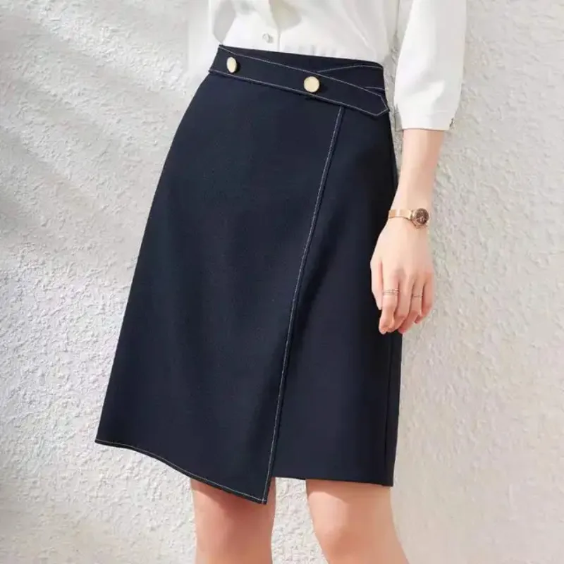 2024 New Spring And Summer Women's Solid Colors High Waist Loose Bag Hip A-Line Irregular Button Fashion Vintage Elegant Skirt
2024 New Spring And Summer Women's Solid Colors High Waist Loose Bag Hip A-Line Irregular Button Fashion Vintage Elegant Skirt