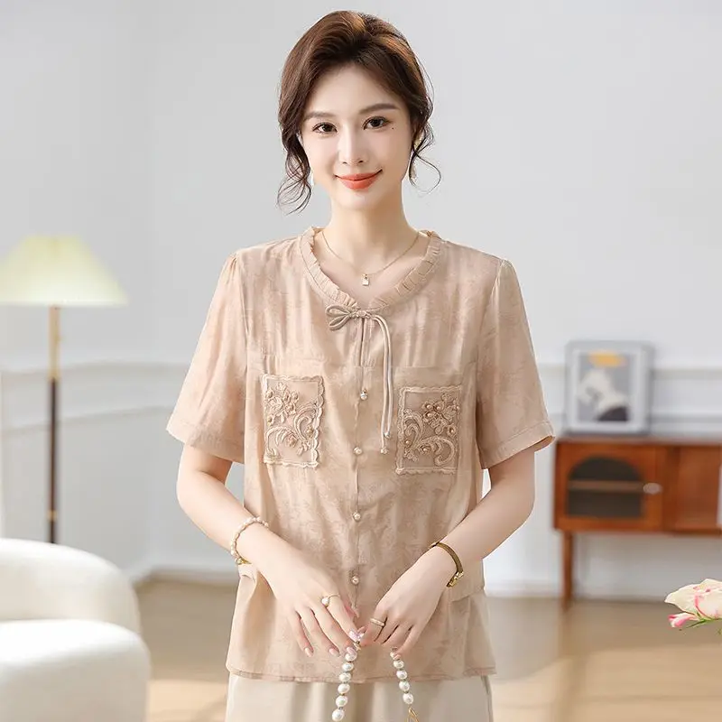 Mother Dress Chiffon Small Fragrance Short-sleeved Solid Color Shirt Fashionable Middle-aged and Elderly Women's Belly Cover Top
Mother Dress Chiffon Small Fragrance Short-sleeved Solid Color Shirt Fashionable Middle-aged and Elderly Women's Belly Cover Top