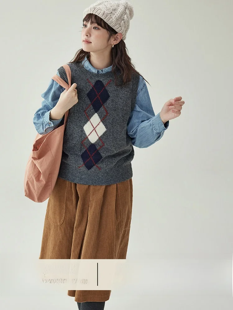 AMUU Grey Two-Piece Knitted Sweater And Vest Women's Autumn Winter New Style Lazy Layering Woolen Top round Neck Sleeveless
AMUU Grey Two-Piece Knitted Sweater And Vest Women's Autumn Winter New Style Lazy Layering Woolen Top round Neck Sleeveless
