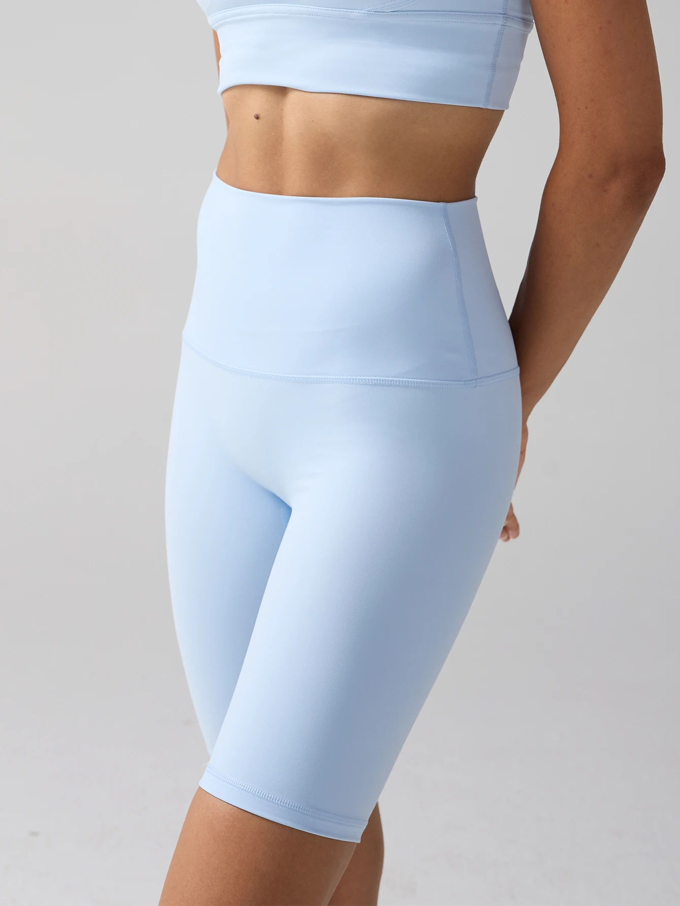Summer Fashion Women Yoga Shorts High Waist Elasticity Hip Lift Breathable Tight Cycling Running Fitness Workout Sports Shorts
Summer Fashion Women Yoga Shorts High Waist Elasticity Hip Lift Breathable Tight Cycling Running Fitness Workout Sports Shorts