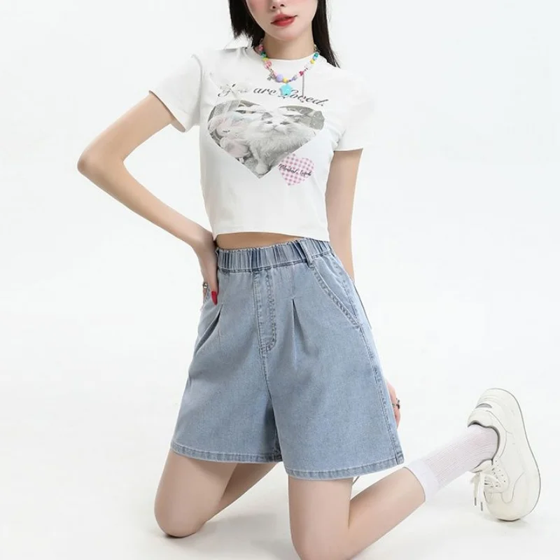 2026 Summer New Lady Korean High Waist Short Jeans Women Vintage Solid Thin Denim Pants Girls Simple Elastic Waist Shorts
2026 Summer New Lady Korean High Waist Short Jeans Women Vintage Solid Thin Denim Pants Girls Simple Elastic Waist Shorts