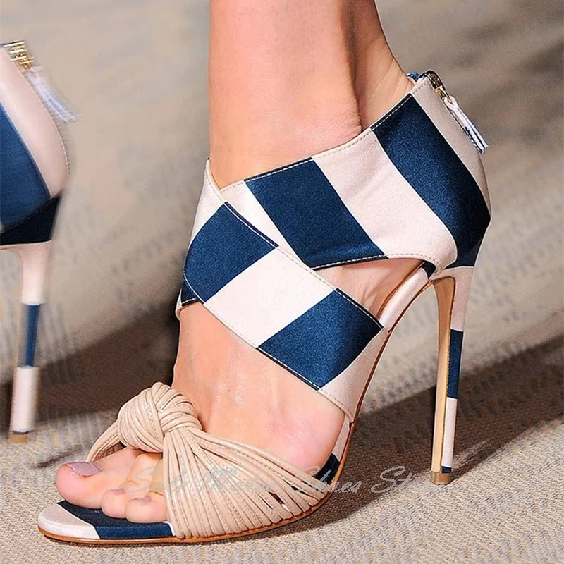 2025 Blue White Striped Woven Women's Sandals Summer Fashion Stiletto High Heel Back Zipper Pumps Retro Female Formal Shoes
2025 Blue White Striped Woven Women's Sandals Summer Fashion Stiletto High Heel Back Zipper Pumps Retro Female Formal Shoes