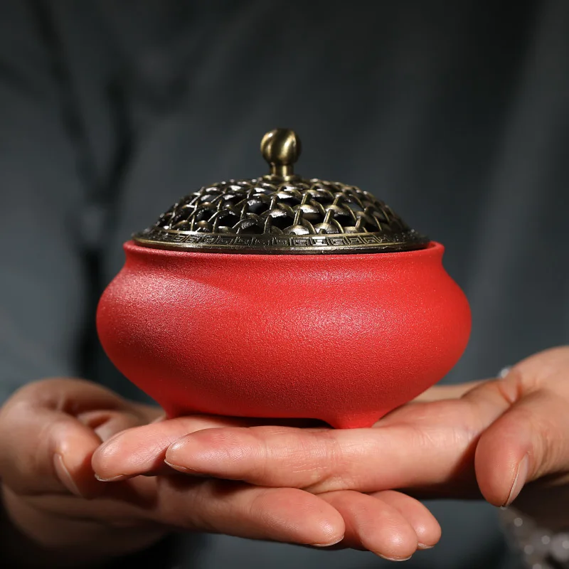 Ceramic Incense Burner for Home Indoor Buddhist Supplies Sandalwood Burner Agarwood Burner Antique-Style Ornament Three-Legged A
Ceramic Incense Burner for Home Indoor Buddhist Supplies Sandalwood Burner Agarwood Burner Antique-Style Ornament Three-Legged A
