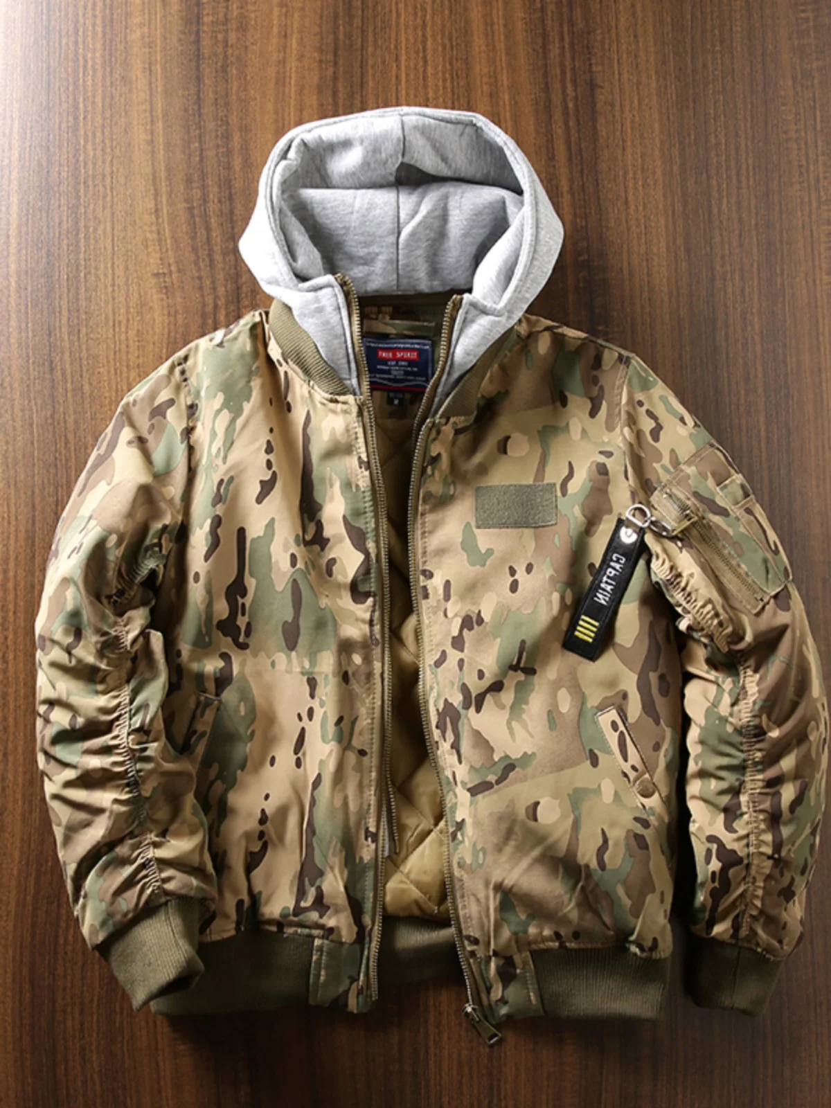 Thiened Camouflage Jaet for Men Loose Large Size Casual Cotton MA Pilot Warm Tactical Coat Faionable Urban Sle Long ...
Thiened Camouflage Jaet for Men Loose Large Size Casual Cotton MA Pilot Warm Tactical Coat Faionable Urban Sle Long ...