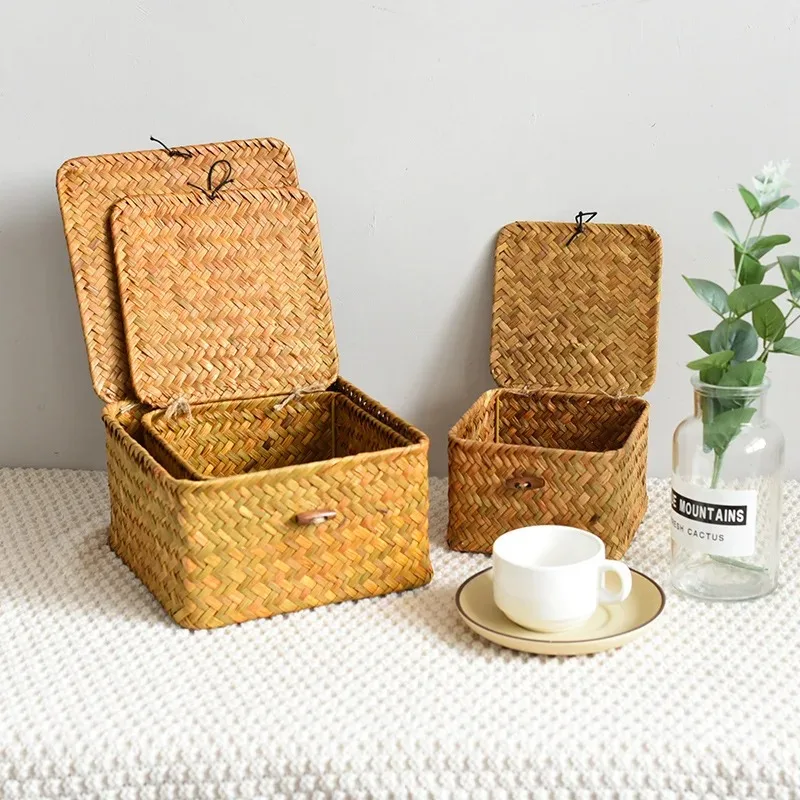 Natural hand-woven seaweed storage basket with lid straw weaving home organization kitchen organizer woven basket
Natural hand-woven seaweed storage basket with lid straw weaving home organization kitchen organizer woven basket