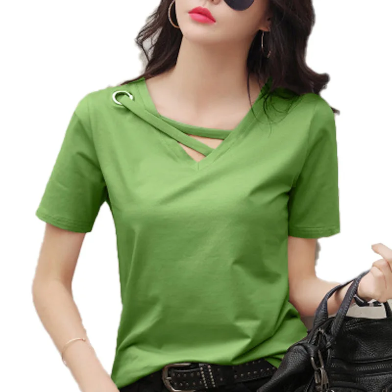Short Sleeved Women's 2024 New Summer White T-shirt Women's V-neck Loose Korean Black Top Casual Trend Fashion Design
Short Sleeved Women's 2024 New Summer White T-shirt Women's V-neck Loose Korean Black Top Casual Trend Fashion Design