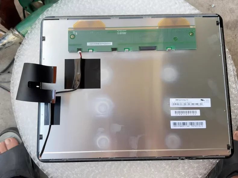 15-inch TM150TDSG70 Lcd Screen Test normal before sending
15-inch TM150TDSG70 Lcd Screen Test normal before sending