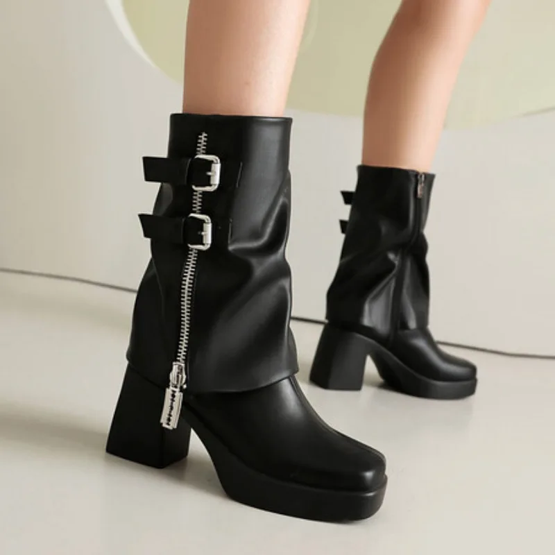 Retro Belt buckle PU Square Toe 9cm Thick Heel Waterproof Platform Short Boots Metal Zip Decoration Punk Denim Skirt Boots 35-43
Retro Belt buckle PU Square Toe 9cm Thick Heel Waterproof Platform Short Boots Metal Zip Decoration Punk Denim Skirt Boots 35-43