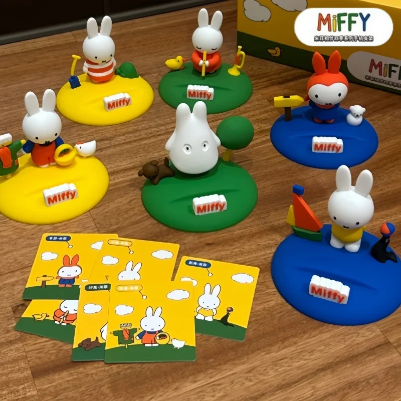 In Stoc Original Miffy Rabbit Companion Four Seasons Series Phone Stand Blind Box Trendy Play Desktop Ornament Cute Gift
In Stoc Original Miffy Rabbit Companion Four Seasons Series Phone Stand Blind Box Trendy Play Desktop Ornament Cute Gift