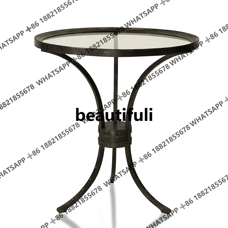 Classical light luxury coffee table black retro metal tripod glass round coffee table
Classical light luxury coffee table black retro metal tripod glass round coffee table
