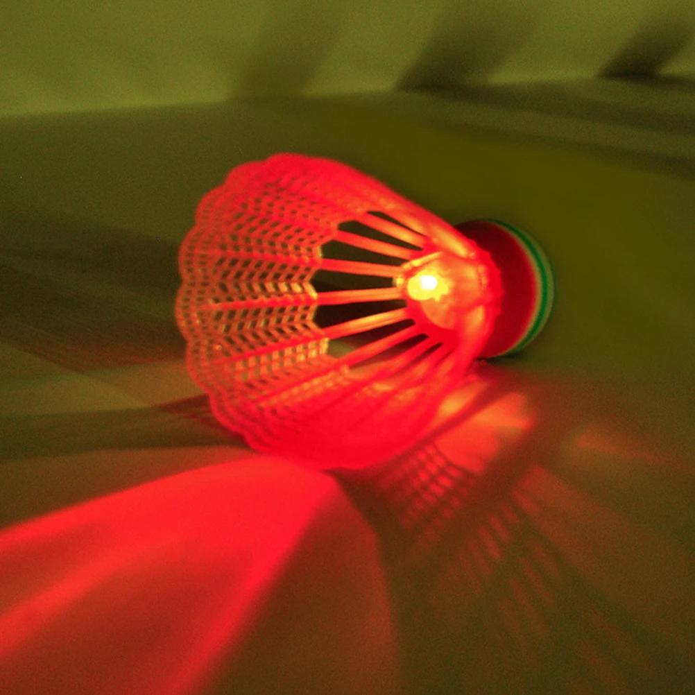 6Pcs Sturdy Night Glowing Badminton Shuttlecocks LED Birdies For Family Exercise And Entertainment
6Pcs Sturdy Night Glowing Badminton Shuttlecocks LED Birdies For Family Exercise And Entertainment