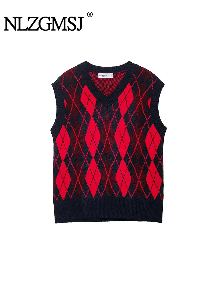 NLZGMSJ Women's 2025 Autumn Argyle Sweater Vest Fashion Ladies Slim V Neck Sleeveless Pullover Female Sweater Vest
NLZGMSJ Women's 2025 Autumn Argyle Sweater Vest Fashion Ladies Slim V Neck Sleeveless Pullover Female Sweater Vest