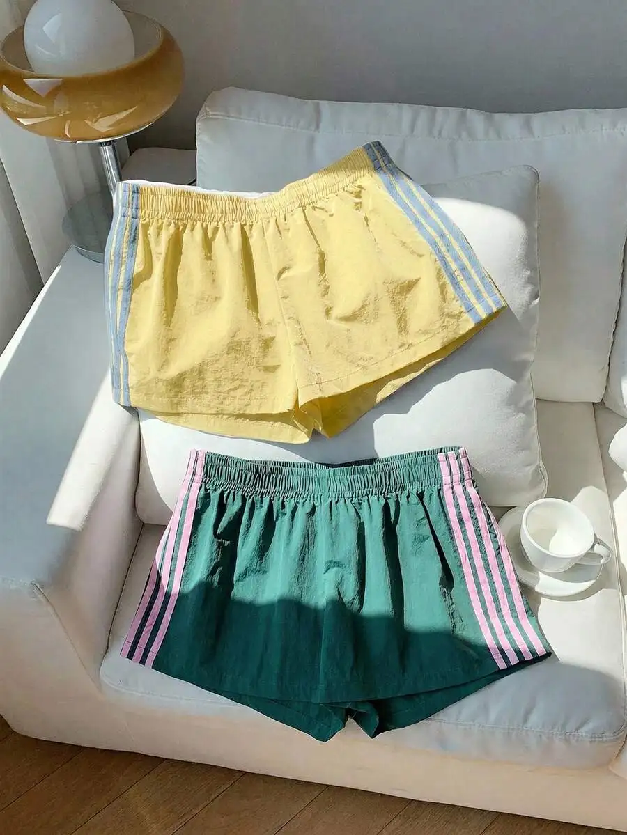 Women Summer Contrast Color Woven Shorts Set Casual Loose Fit Elastic Waist
Women Summer Contrast Color Woven Shorts Set Casual Loose Fit Elastic Waist