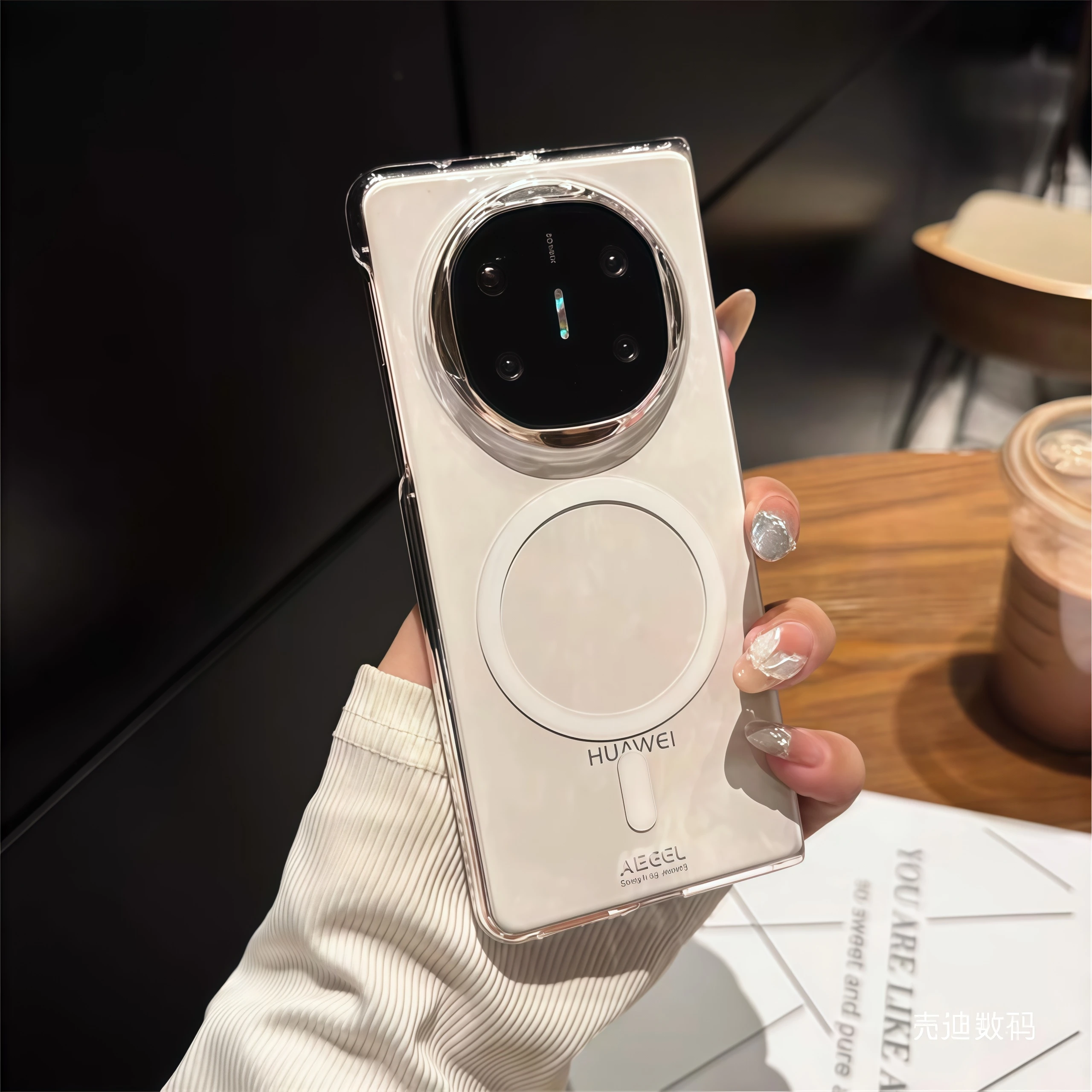 Магнитный чехол для Huawei Mate X6 X5 X3 MagSafe, прозрачный жесткий чехол для кристалла, прозрачный анти-телефонный чехол, противоударный бампер 
Магнитный чехол для Huawei Mate X6 X5 X3 MagSafe, прозрачный жесткий чехол для кристалла, прозрачный анти-телефонный чехол, противоударный бампер