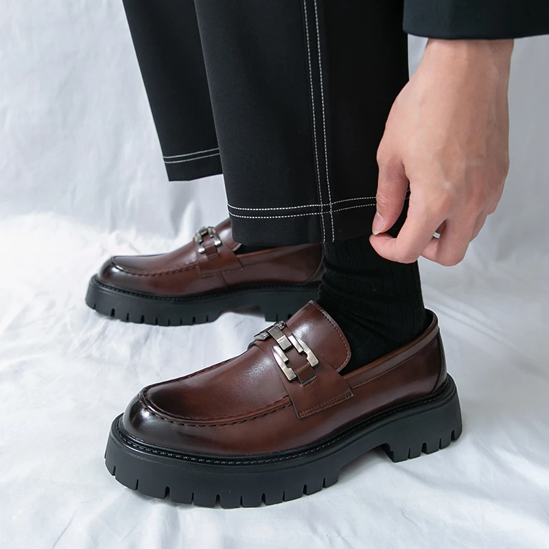 Новые модные весенние кожаные лоферы на толстой подошве: дышащие, нескользящие, повседневные, комфортные, увеличивающие рост
Новые модные весенние кожаные лоферы на толстой подошве: дышащие, нескользящие, повседневные, комфортные, увеличивающие рост