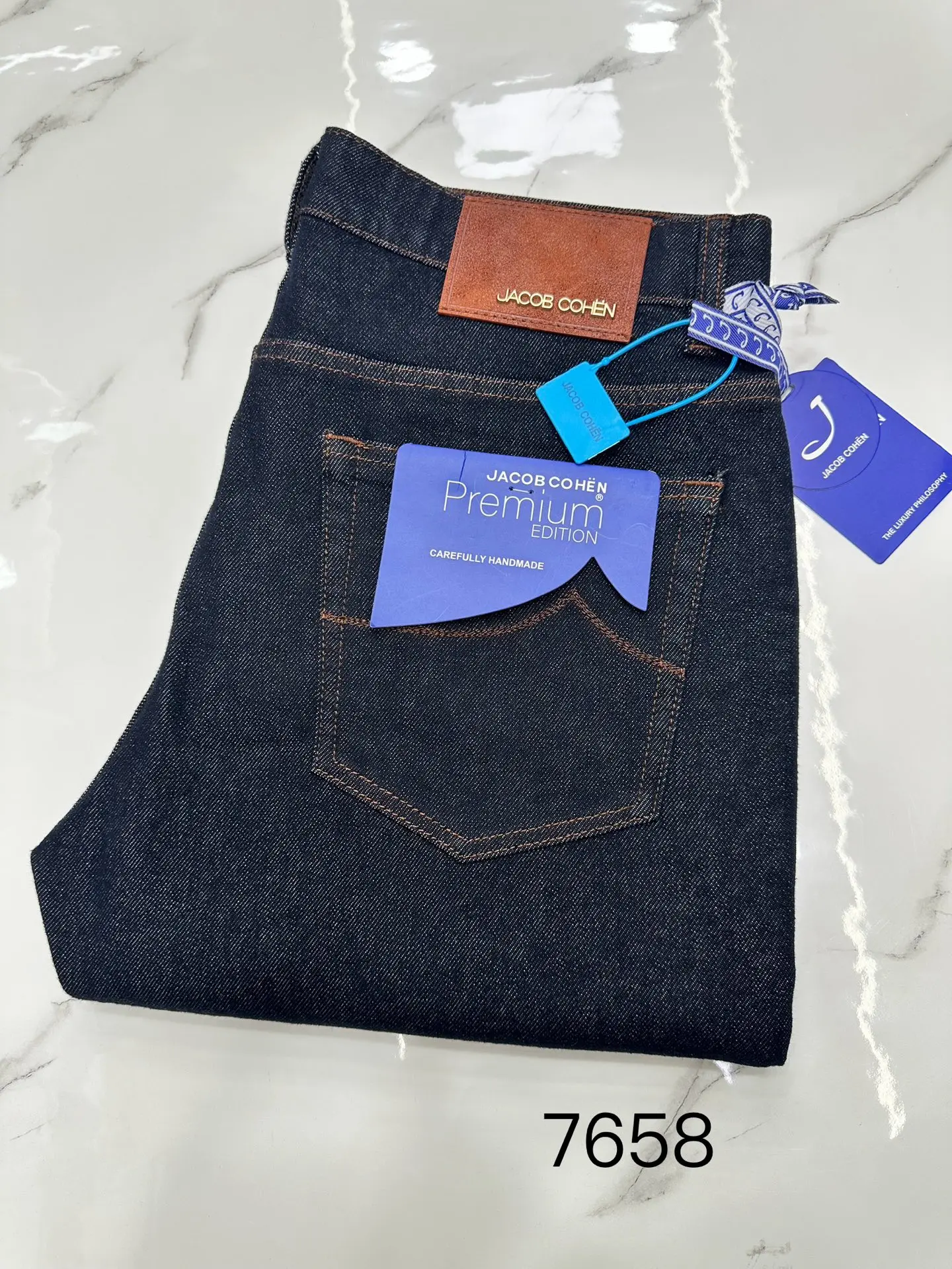 OECHSLI Jeans Thick Cotton Men 2026 Autumn Winter new embroidery elasticity fashion quality straight Big size 30-40 long Pants
OECHSLI Jeans Thick Cotton Men 2026 Autumn Winter new embroidery elasticity fashion quality straight Big size 30-40 long Pants