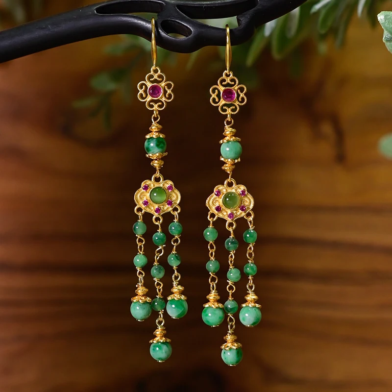 Natural A-grade Jadeite Floating Flower Round Bead Long Tassel Earrings Pure Silver Niche Design Chinese Style Earrings
Natural A-grade Jadeite Floating Flower Round Bead Long Tassel Earrings Pure Silver Niche Design Chinese Style Earrings