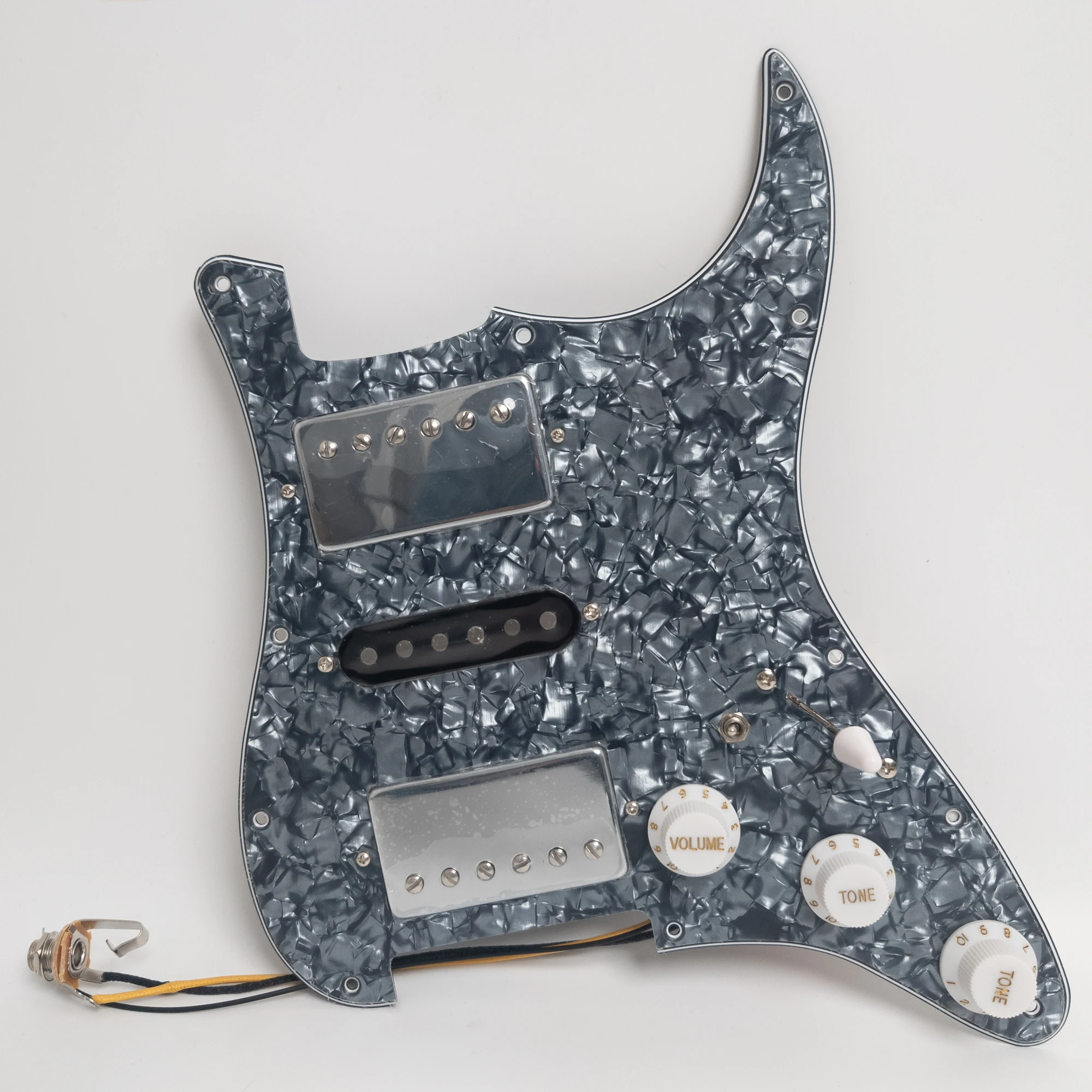 Guitar Prewired Loaded Pickguard with HSH Alnico 5 Humbucker Pickups Set for ST Electric Guitar Replacement Parts
Guitar Prewired Loaded Pickguard with HSH Alnico 5 Humbucker Pickups Set for ST Electric Guitar Replacement Parts