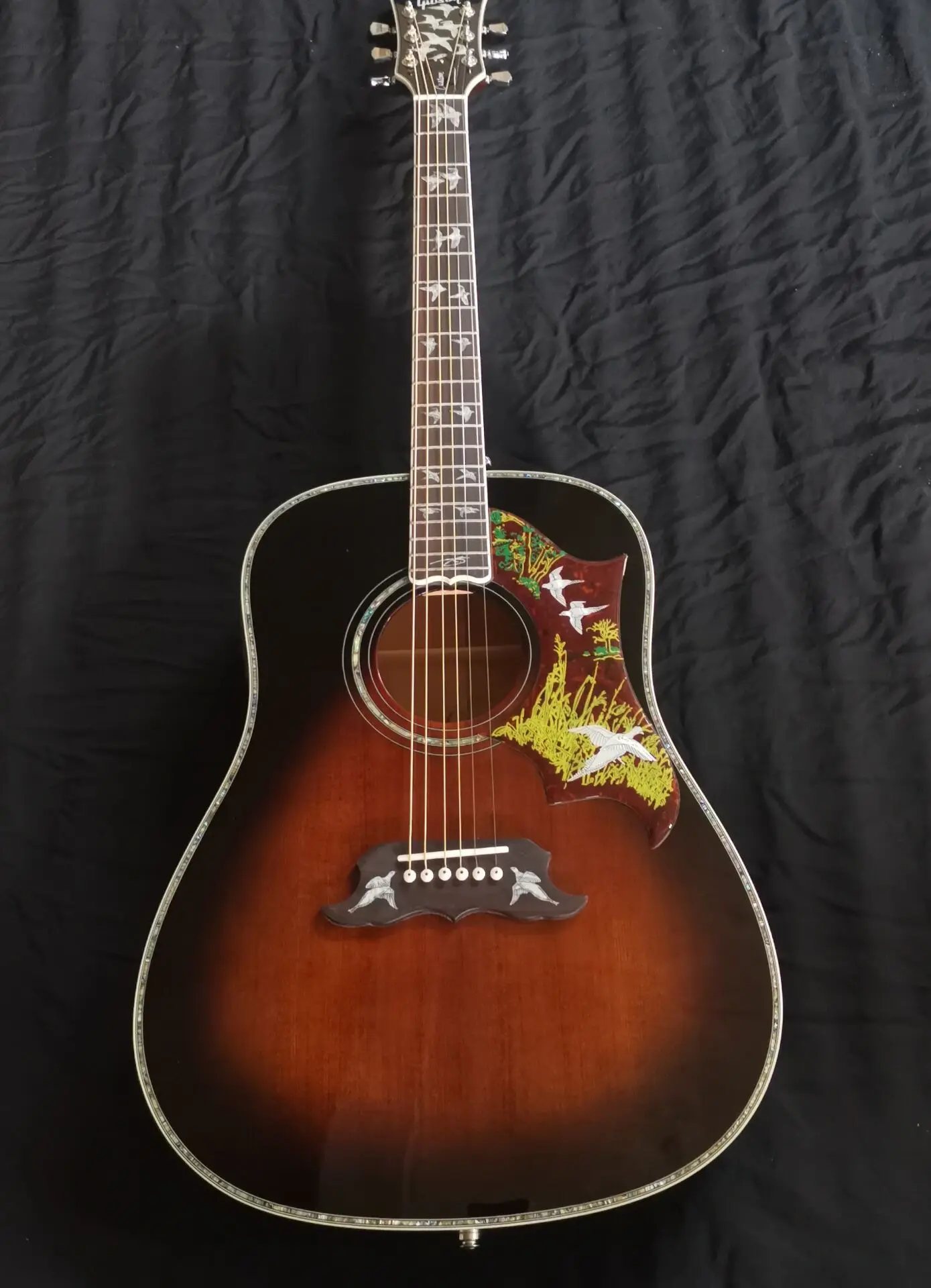free shipping 8sounds dreadnought guitar Custom Shop flame maple Back & Sides acoustic guitar dark brown finish custom guitar
free shipping 8sounds dreadnought guitar Custom Shop flame maple Back & Sides acoustic guitar dark brown finish custom guitar