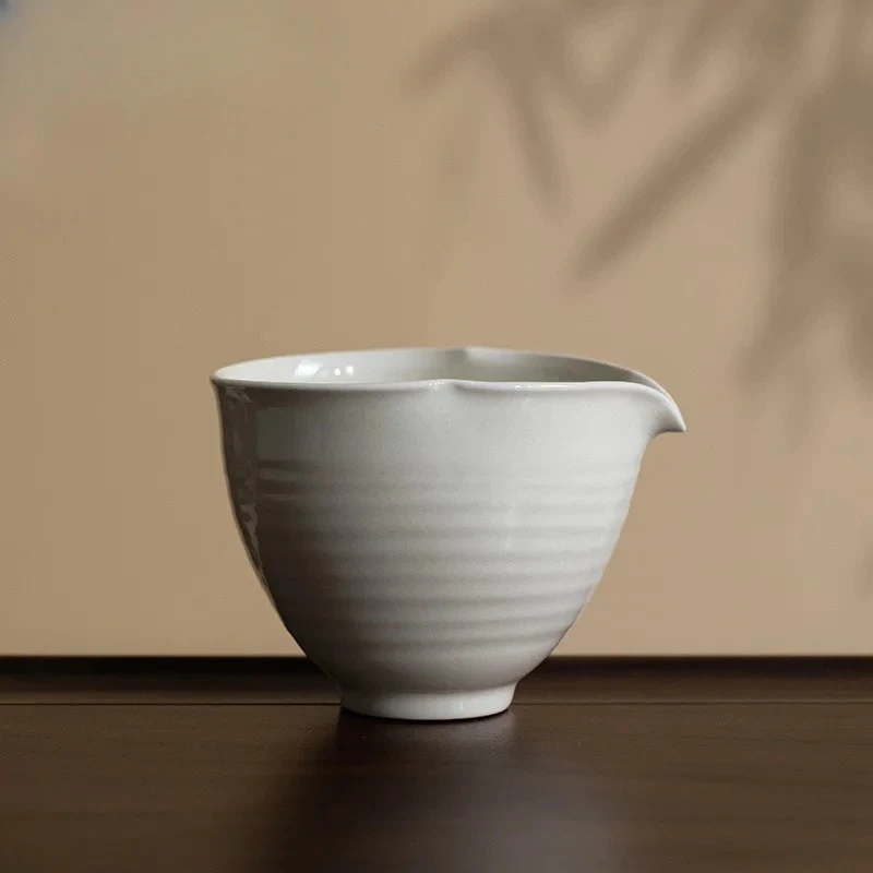 220ml Plant Ash Gourd Tea Pitcher Divide Tea Sharing Pot Cha Hai Dispenser Household Justice Cup Fair Mug Drinkware Supplies
220ml Plant Ash Gourd Tea Pitcher Divide Tea Sharing Pot Cha Hai Dispenser Household Justice Cup Fair Mug Drinkware Supplies