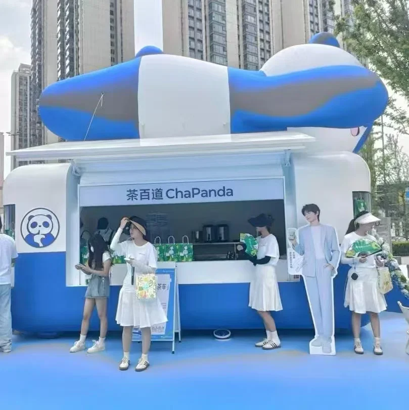 Customized Food And Catering Food Trailer Fully Equipped Tortilla Truck Mobile Kitchen Pizza Coffee Truck Barbecue Trailer Cold
Customized Food And Catering Food Trailer Fully Equipped Tortilla Truck Mobile Kitchen Pizza Coffee Truck Barbecue Trailer Cold