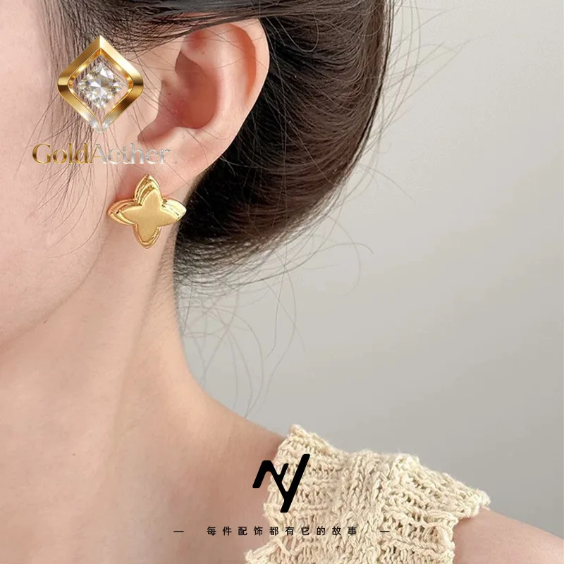 GoldNouveau Luxury 24K 9999 Pure Gold real gold Women's brushed four-corner star stud earrings
GoldNouveau Luxury 24K 9999 Pure Gold real gold Women's brushed four-corner star stud earrings