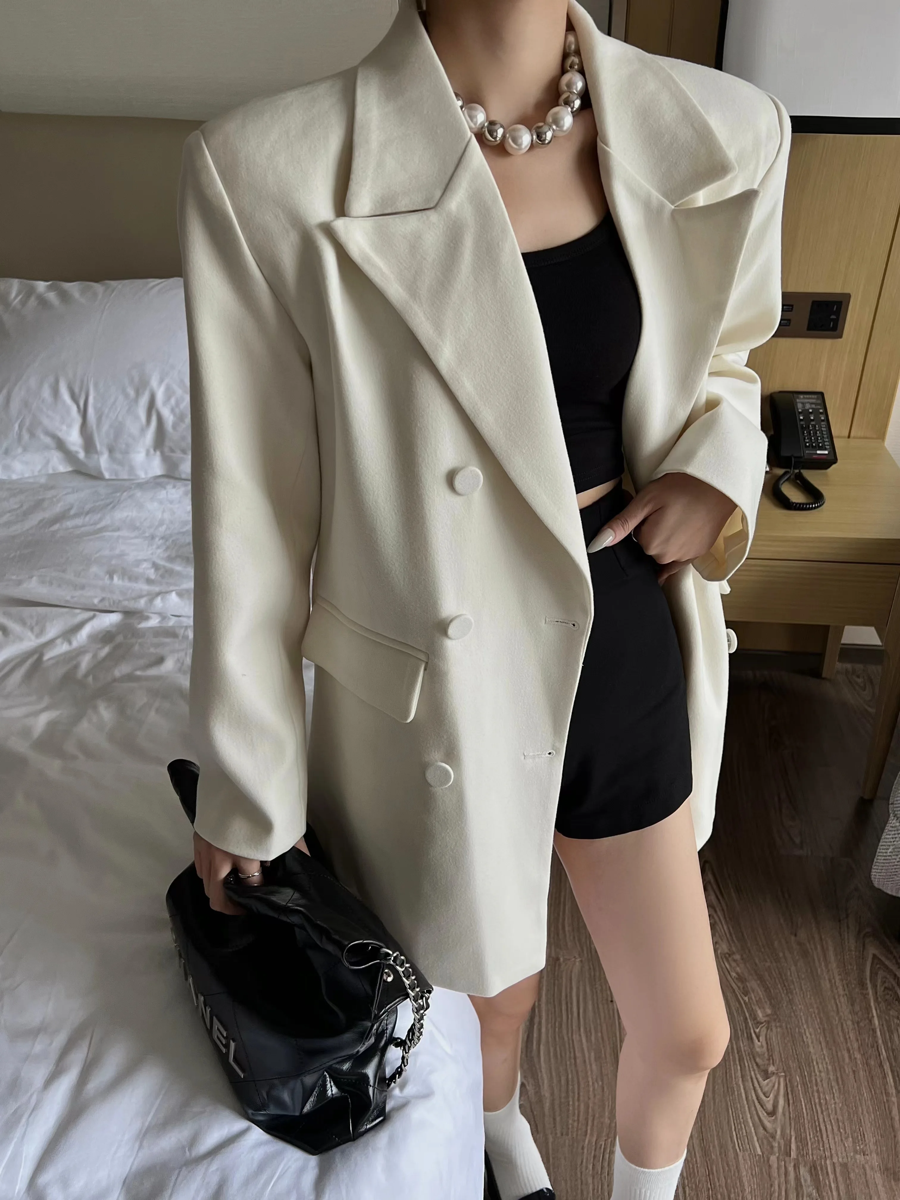 UNXX Korean 2023 Early Autumn New Korean-style Unique Versatile Loose Oversized Blazer for Women Female Office Lady High Quality
UNXX Korean 2023 Early Autumn New Korean-style Unique Versatile Loose Oversized Blazer for Women Female Office Lady High Quality