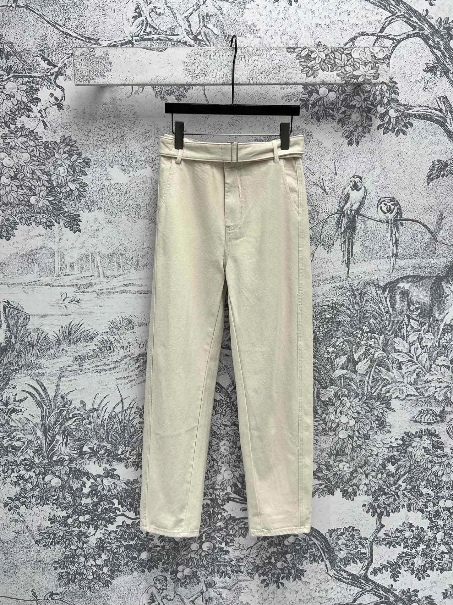Pants Straight design Fashionable temperament Slim Soft and comfortable Casual and versatile 2023 autumn women's new hot
Pants Straight design Fashionable temperament Slim Soft and comfortable Casual and versatile 2023 autumn women's new hot