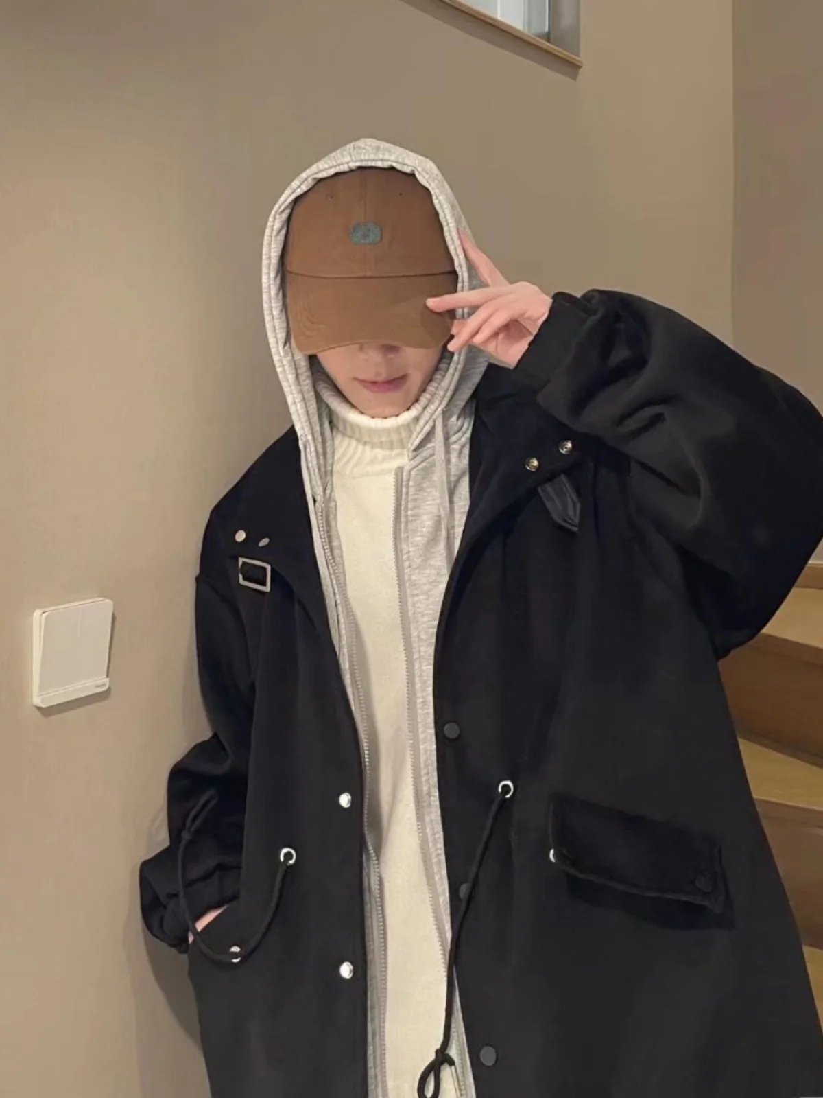 Trench Coats Red Man Spring Medium Fitted Nightclub Middle-Aged Handsome Japanese Medium-Length Pure Simple Material Turn-Down
Trench Coats Red Man Spring Medium Fitted Nightclub Middle-Aged Handsome Japanese Medium-Length Pure Simple Material Turn-Down