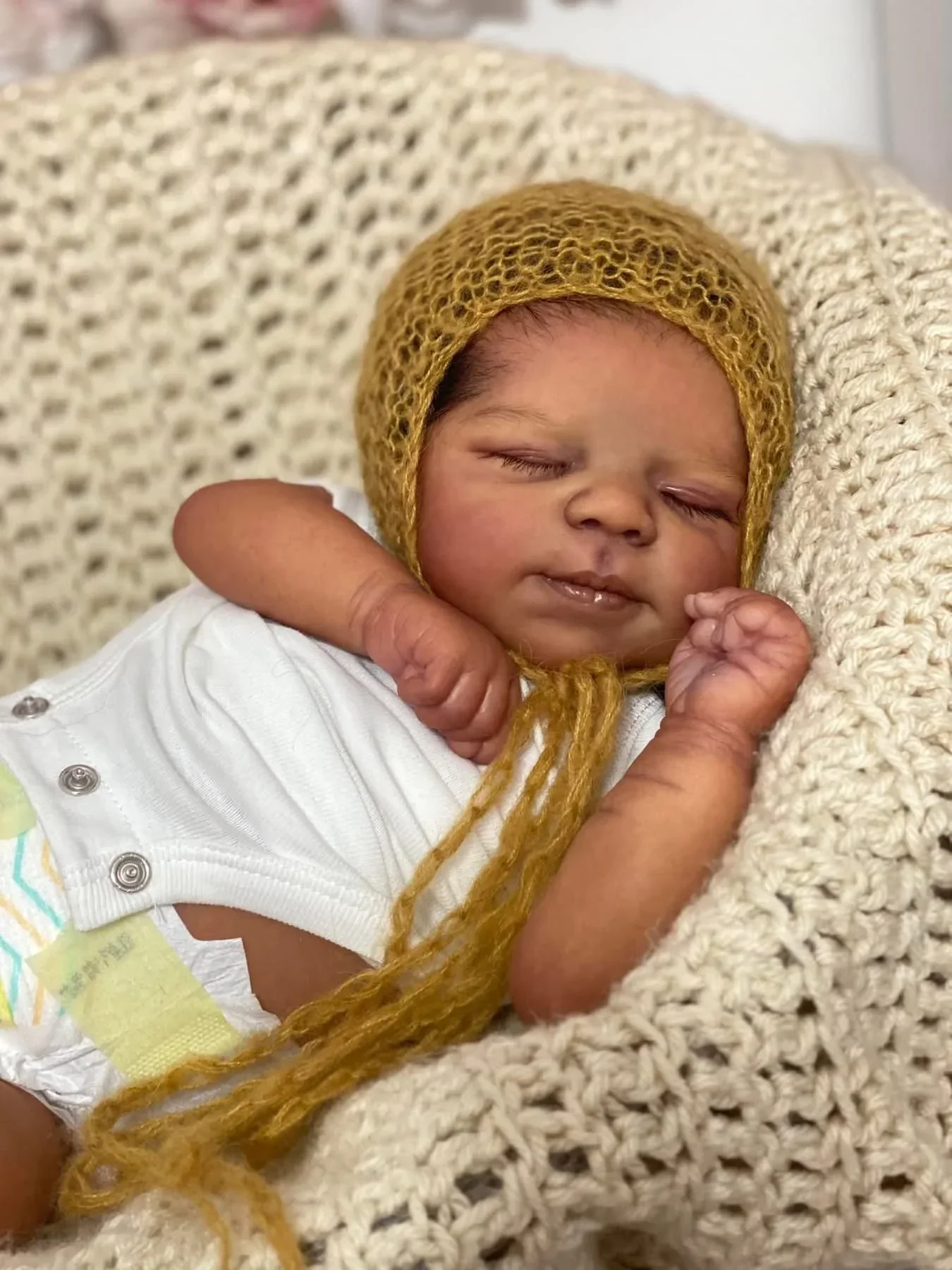 NPK 19inch Pascale Full Body Dark Skin Baby Reborn Doll with 3D Skin Multiple Layers Painting with Visible Veins Soft Touch Doll
NPK 19inch Pascale Full Body Dark Skin Baby Reborn Doll with 3D Skin Multiple Layers Painting with Visible Veins Soft Touch Doll