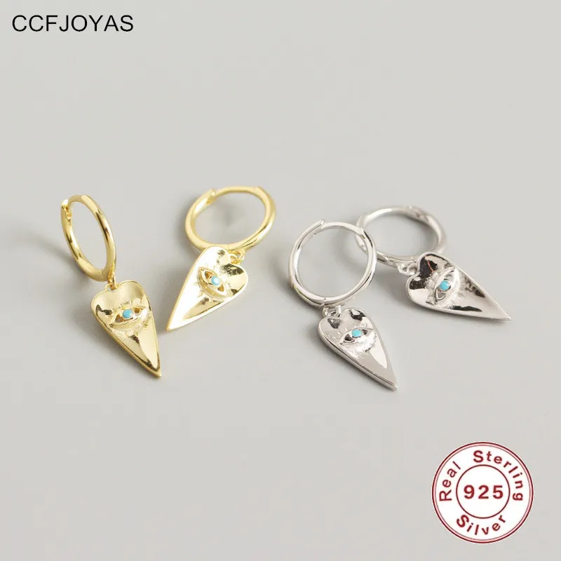 CCFJOYAS European and American Style 925 Sterling Silver INS Peach Heart Blue Color Evil's Eye Hoop Earrings for Women Jewelry
CCFJOYAS European and American Style 925 Sterling Silver INS Peach Heart Blue Color Evil's Eye Hoop Earrings for Women Jewelry