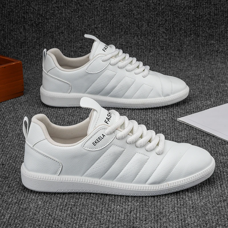 Men's Classic Casual Sneakers | Minimalist Lace-Up Skate Shoes
Men's Classic Casual Sneakers | Minimalist Lace-Up Skate Shoes