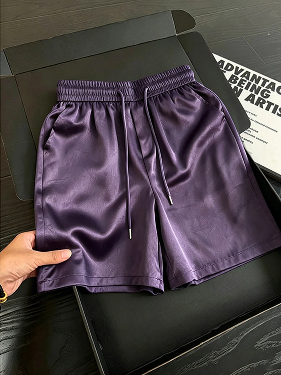 Purple Cool Feeling Smooth Silk Ice Silk Shorts Men Summer Thin Texture Quick Dry Casual Four-Five Pants Loose Elastic Waist
Purple Cool Feeling Smooth Silk Ice Silk Shorts Men Summer Thin Texture Quick Dry Casual Four-Five Pants Loose Elastic Waist