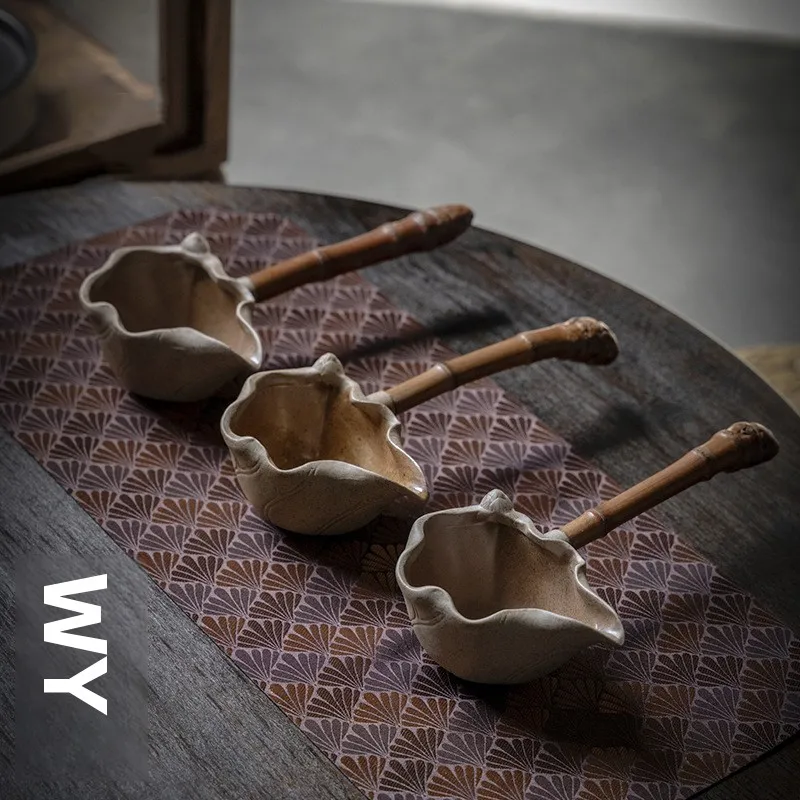 WunTang Japanese Sle Coarse Cercs Lotus Side Handle Gongfu Tea Set Cerc Teahouse Pouring Pot with Handle Vintage Fi...
WunTang Japanese Sle Coarse Cercs Lotus Side Handle Gongfu Tea Set Cerc Teahouse Pouring Pot with Handle Vintage Fi...