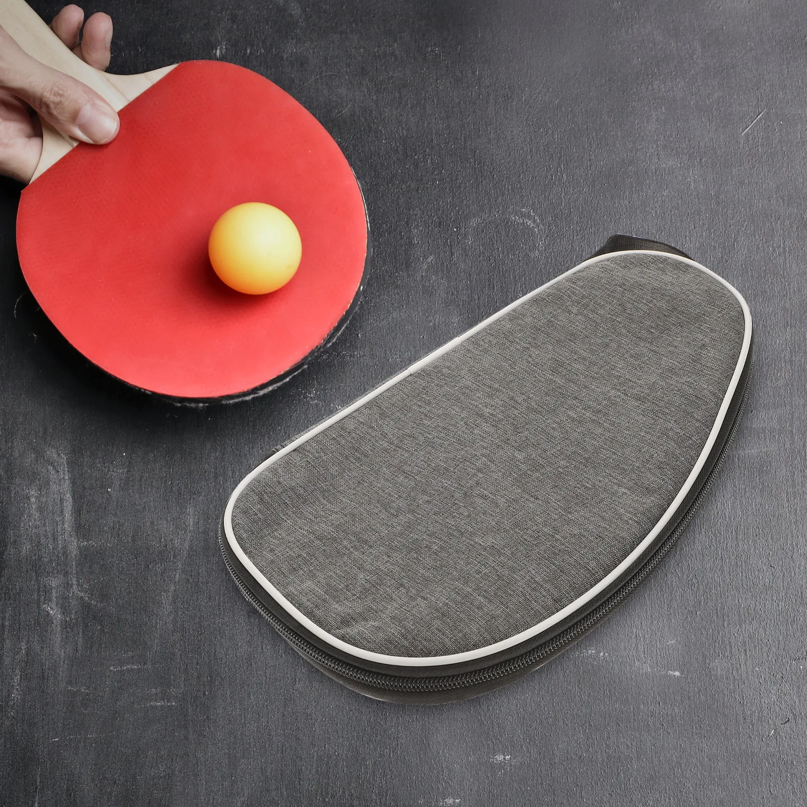Table Tennis Racket Case Premium Oxford Cloth Anti Wear Water Resistant Padded Protection Unique Racket Shaped Design Holds 3