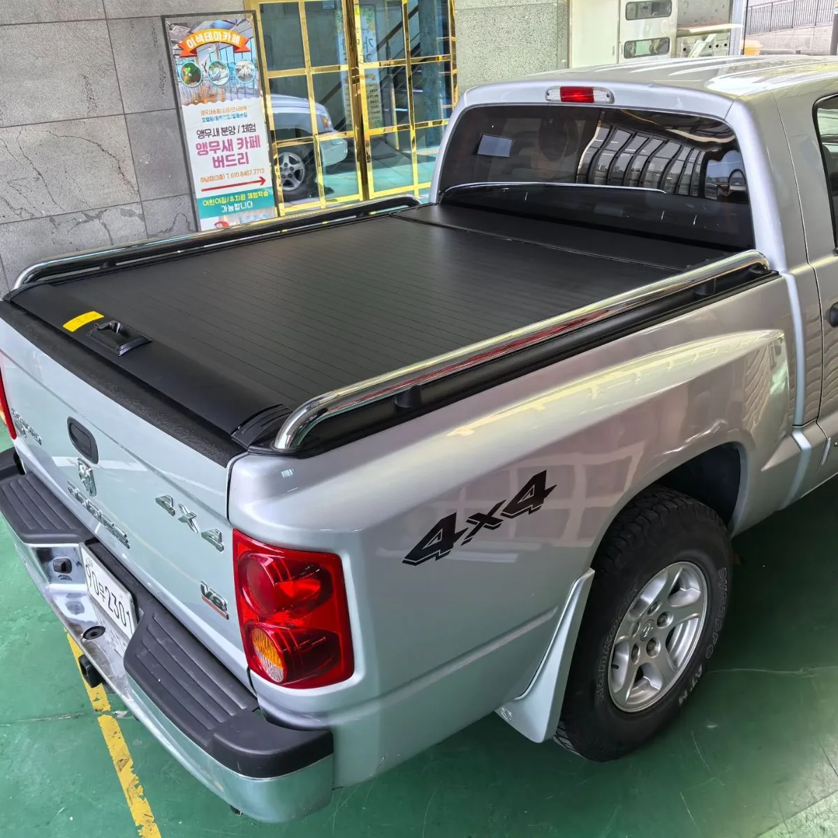 Pickup Truck Bed Roller Shutter Lid Pick-up Tonneau Cover for Dodge Dakota ram 1500 2500 3500 Ram1500 Ram2500
Pickup Truck Bed Roller Shutter Lid Pick-up Tonneau Cover for Dodge Dakota ram 1500 2500 3500 Ram1500 Ram2500