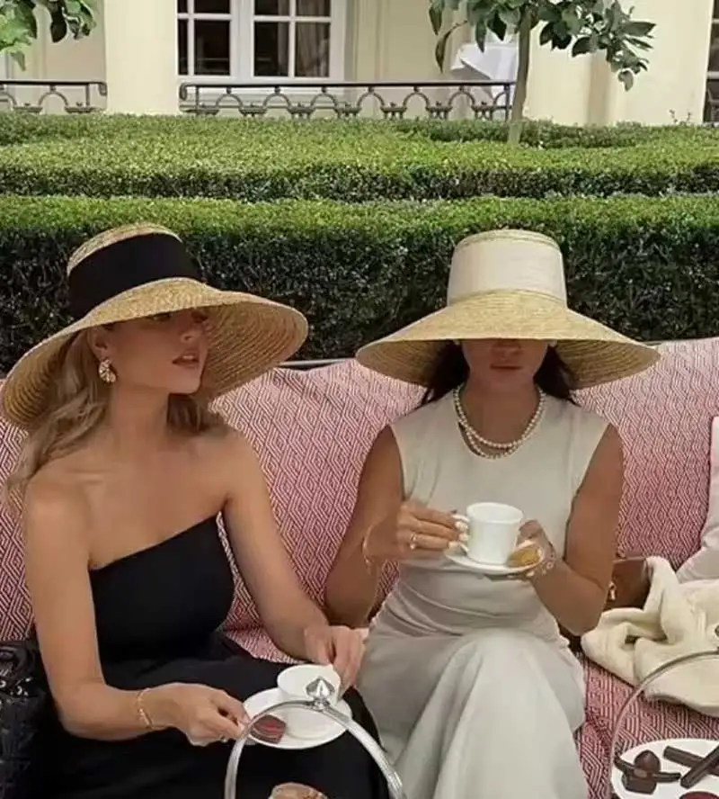 Summer straw hat French elegant seaside travel sun hat bow ribbon flat top large brim straw hat hats for women
Summer straw hat French elegant seaside travel sun hat bow ribbon flat top large brim straw hat hats for women