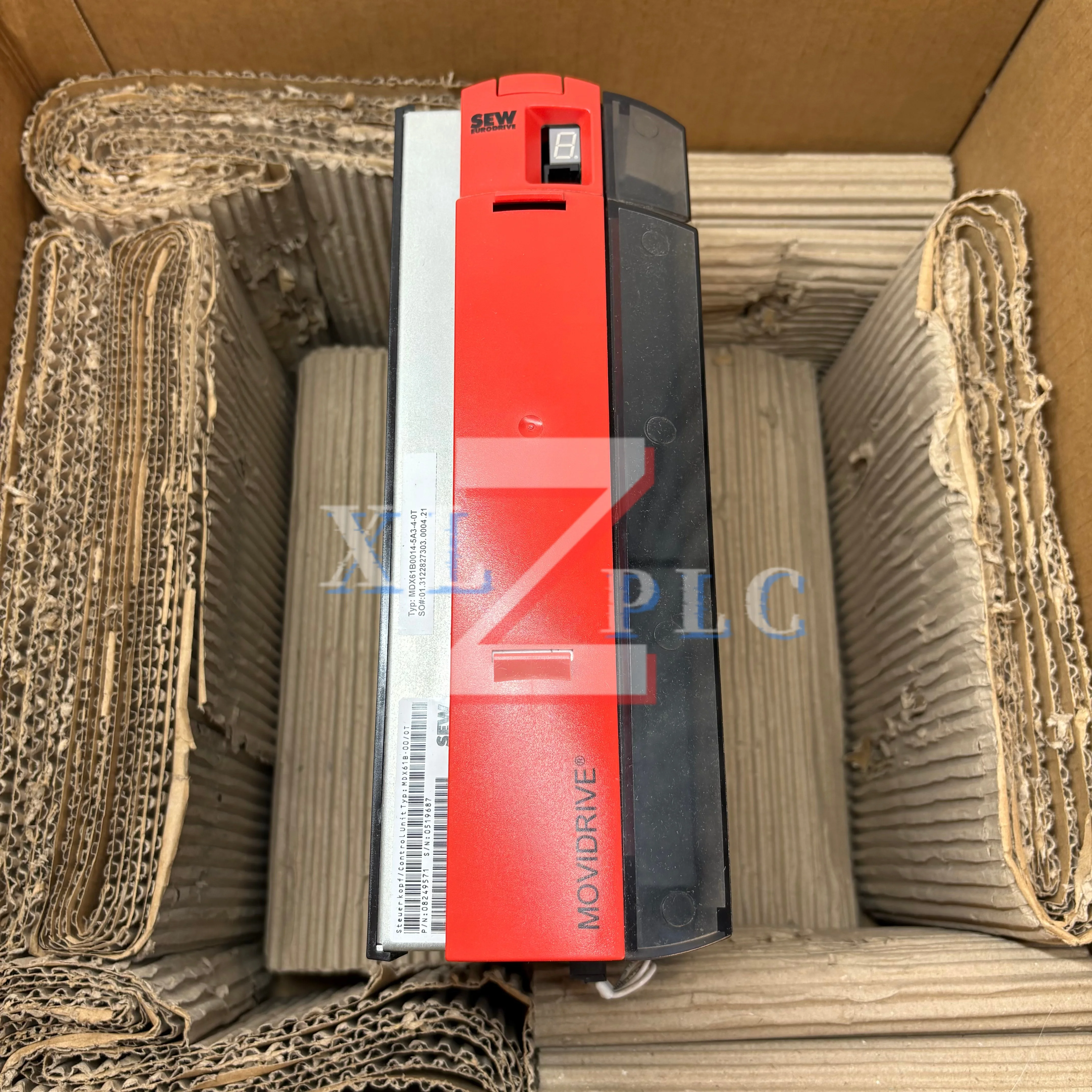 MDX61B0014-5A3-4-0T Frequency converter 100%NEW
MDX61B0014-5A3-4-0T Frequency converter 100%NEW