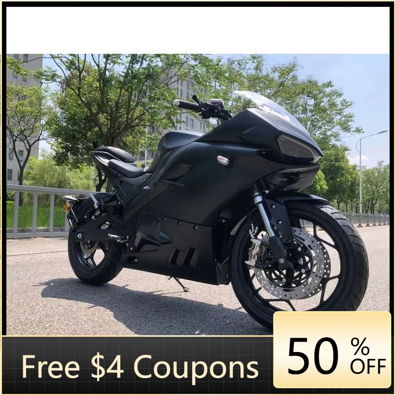 Rs chain-mounted version of an electric motorcycle with a mid-mounted motor has a fast power speed fixed by a chain
Rs chain-mounted version of an electric motorcycle with a mid-mounted motor has a fast power speed fixed by a chain