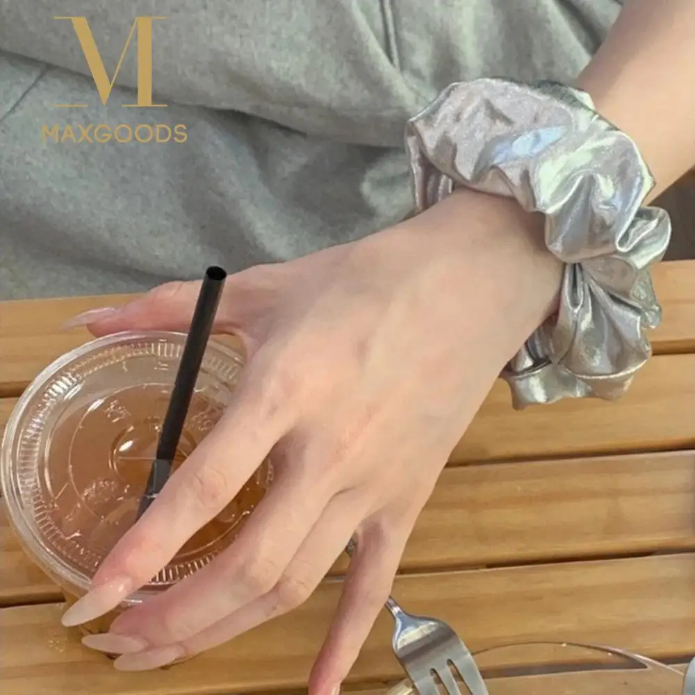 Simple Metal Hair Band Silver Color Loose Scrunchies Medium Size Flexible Hair Accessories Daily
Simple Metal Hair Band Silver Color Loose Scrunchies Medium Size Flexible Hair Accessories Daily