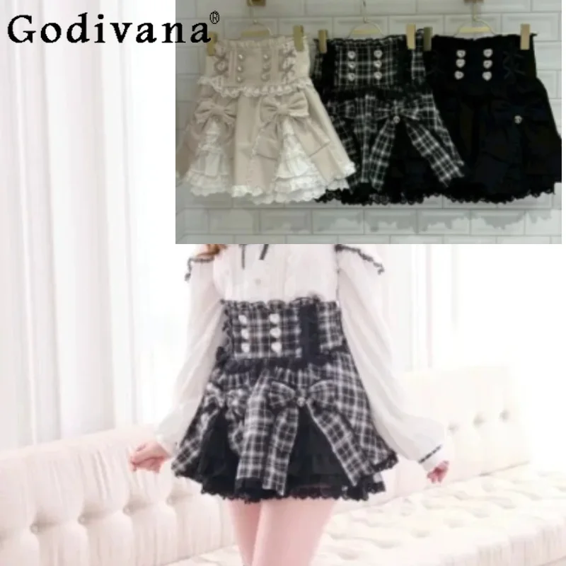 Large Size Japanese Sweet High Waist A-line Versatile Bow Skirt Cute Girl Heart Shape Button Ruffles Lace Splicing Short Skirts
Large Size Japanese Sweet High Waist A-line Versatile Bow Skirt Cute Girl Heart Shape Button Ruffles Lace Splicing Short Skirts