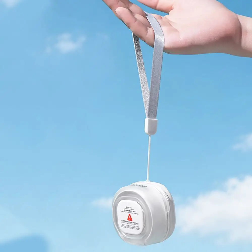 3 Speeds Clip-On Waist Fan 360° Rotatable Strong Wind Hanging Waist Fan USB Rechargeable Lightweight Bladeless Neck Fan
3 Speeds Clip-On Waist Fan 360° Rotatable Strong Wind Hanging Waist Fan USB Rechargeable Lightweight Bladeless Neck Fan