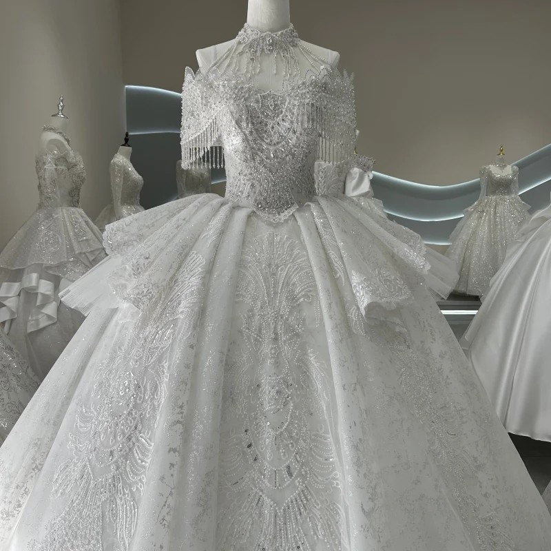 Customized Sweetheart Boat Neck Ivory Wedding Dress Plus Size Luxury Pearls Bridal Ball Gown Vestido De Noiva Floor Or Train
Customized Sweetheart Boat Neck Ivory Wedding Dress Plus Size Luxury Pearls Bridal Ball Gown Vestido De Noiva Floor Or Train