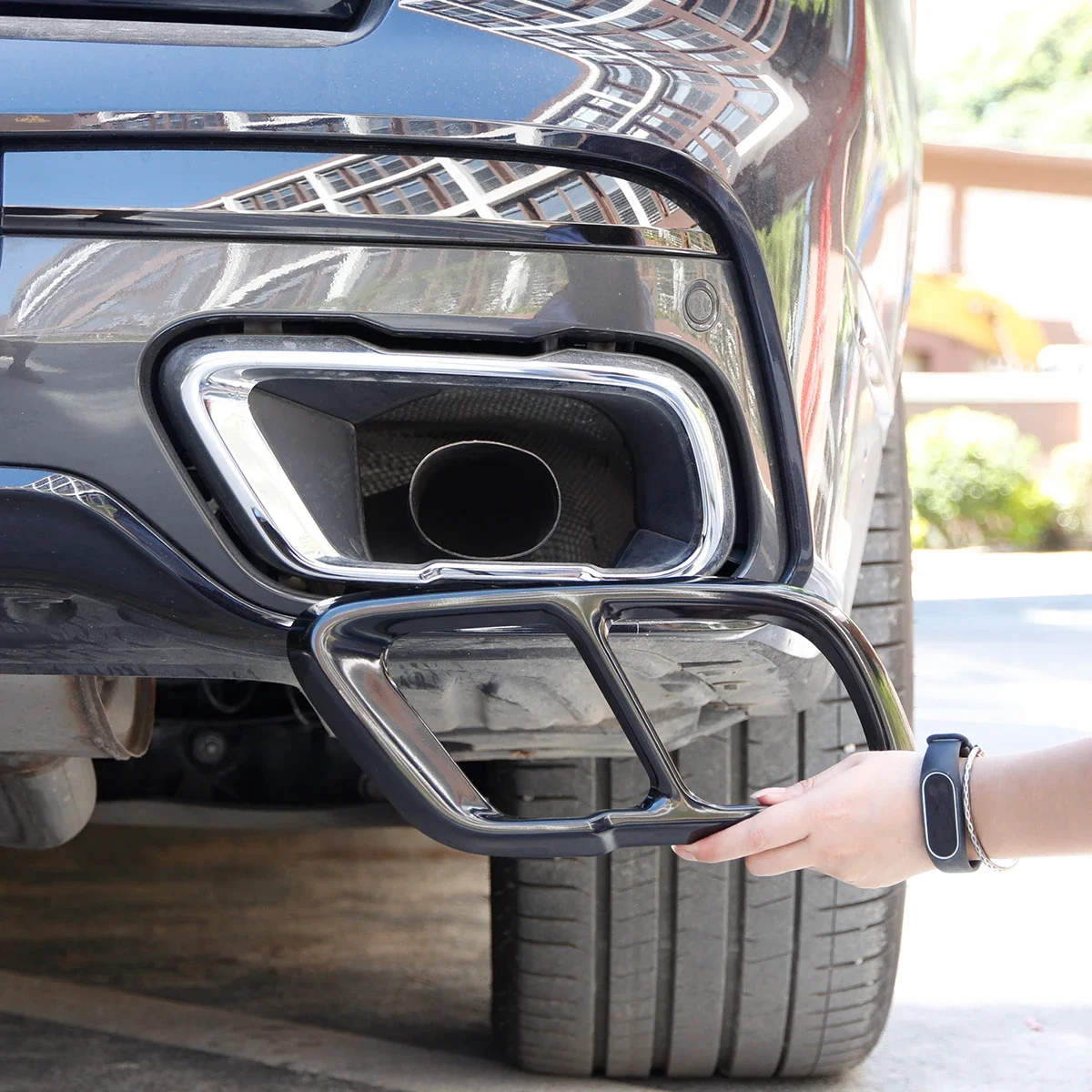 2Pcs Stainless Steel Black For 2019-2022 BMW X5 X7 G05 G07 Car Styling Tailpipe Exhaust Muffler Cover Protection Accessories
2Pcs Stainless Steel Black For 2019-2022 BMW X5 X7 G05 G07 Car Styling Tailpipe Exhaust Muffler Cover Protection Accessories