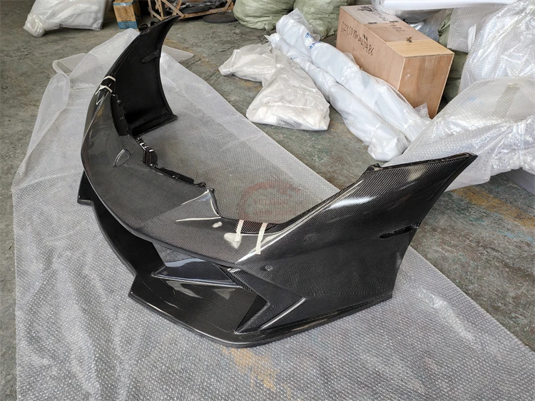 Vorsteine Style High quality Carbon Fiber Front Bumper body kit For Lamborghini Huracan LP610-4 LP580
Vorsteine Style High quality Carbon Fiber Front Bumper body kit For Lamborghini Huracan LP610-4 LP580