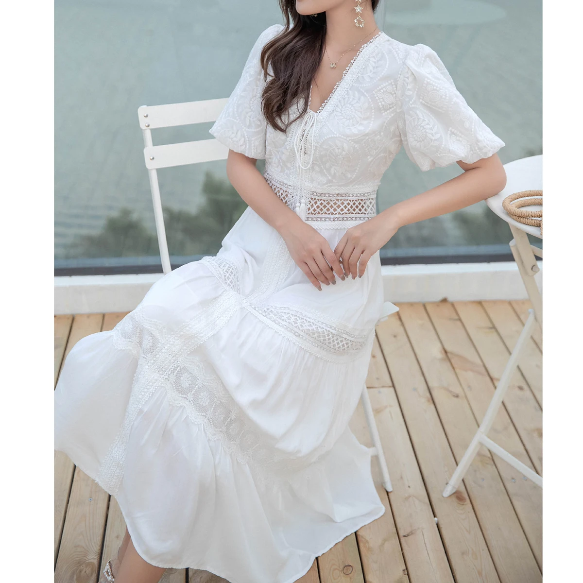 Jastie 2025 Spring Summer Vacation Beach Dress French Retro Embroidery Lace Maxi Dress Female V-neck Puff Sleeve Women Vestidos
Jastie 2025 Spring Summer Vacation Beach Dress French Retro Embroidery Lace Maxi Dress Female V-neck Puff Sleeve Women Vestidos