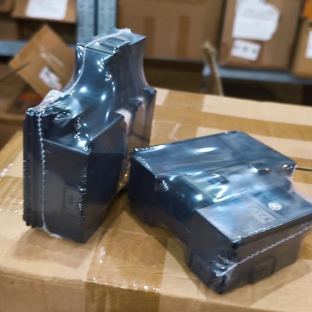 5pcs Maintenance Cartridge MC-G04 for CANON G1230 G1330 G1430 G1530 G1730 G1737 G2270 G2470 G2570 G2730
5pcs Maintenance Cartridge MC-G04 for CANON G1230 G1330 G1430 G1530 G1730 G1737 G2270 G2470 G2570 G2730